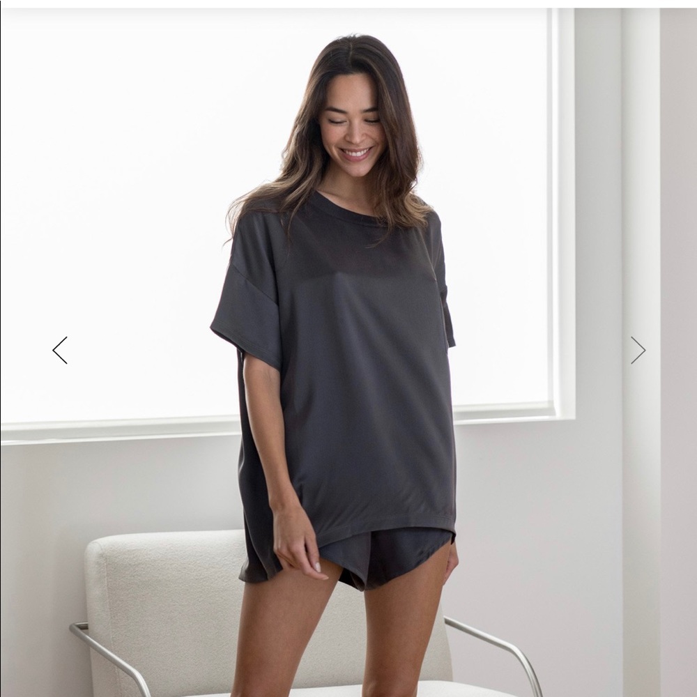 Lunya Washable Silk Tee Set, XS/S, Out of stock!